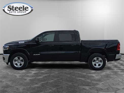 New 2026 RAM 1500 2WD Crew Cab image 2