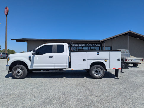 Used 2018 Ford F350 XL w/ Power Equipment Group image 11