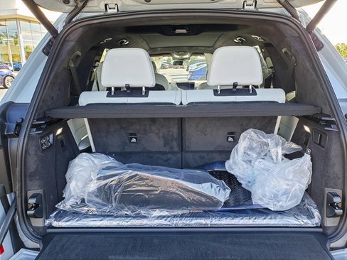 New 2026 BMW X7 xDrive40i w/ M Sport Package image 5
