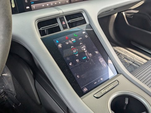 New 2025 Porsche Taycan image 20