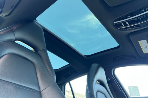 Used 2021 Porsche Panamera 4 image 17