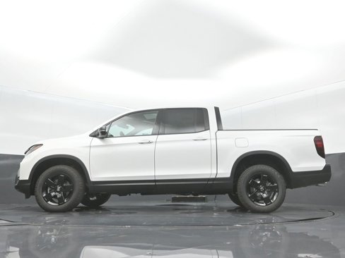 New 2025 Honda Ridgeline Black Edition image 14