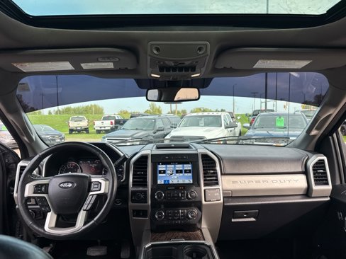 Used 2019 Ford F250 Lariat w/ Lariat Ultimate Package image 38