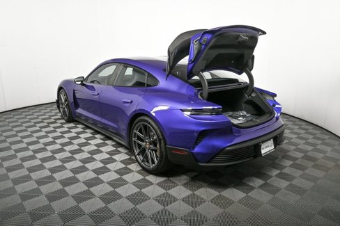Used 2025 Porsche Taycan Turbo GT image 29