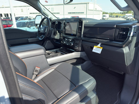 New 2026 Ford F250 Lariat w/ Chrome Package image 12