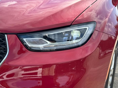 New 2026 Chrysler Pacifica Select image 9