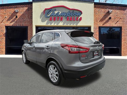 Used 2021 Nissan Rogue Sport S image 7