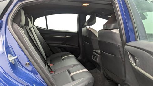 Used 2025 Toyota Camry SE image 18