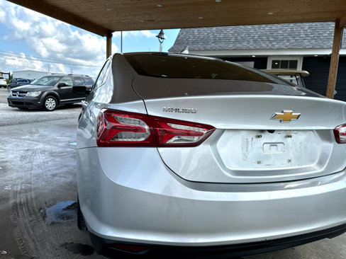 Used 2020 Chevrolet Malibu LT image 9