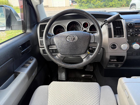 Used 2012 Toyota Tundra 4x4 Double Cab image 9