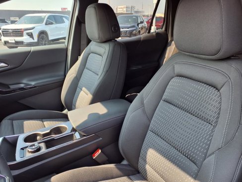 New 2026 Chevrolet Equinox LT w/ LPO, Floor Liner Package image 13