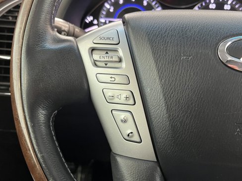 Used 2017 INFINITI QX80 Limited w/ Driver Assistance Package image 25