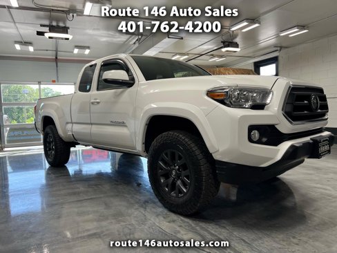 Used 2020 Toyota Tacoma SR5 image 1