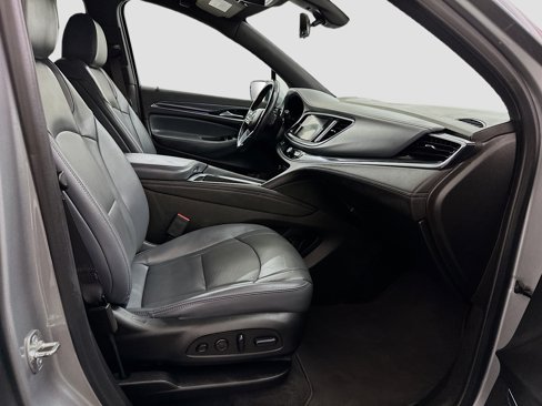 Used 2024 Buick Enclave Premium image 34