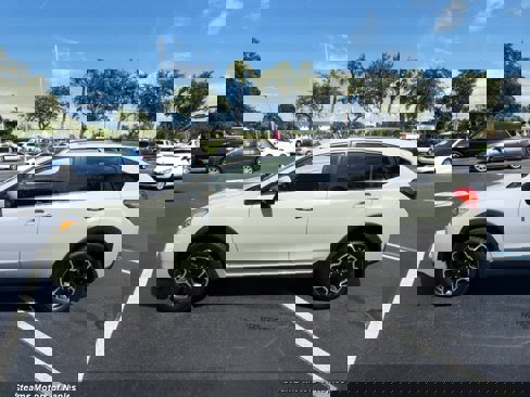 Used 2014 Subaru Crosstrek 2.0i Premium image 10