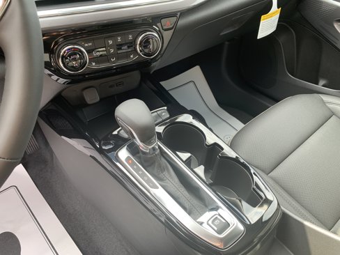 New 2026 Chevrolet Trax ACTIV w/ Driver Confidence Package image 16