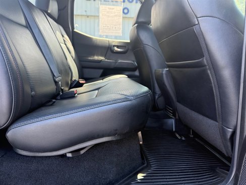 Used 2019 Toyota Tacoma TRD Pro image 12