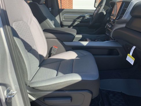 New 2025 RAM 1500 Big Horn image 8