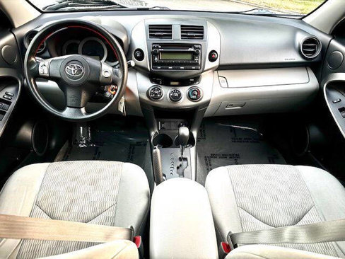 Used 2012 Toyota RAV4 4WD image 20