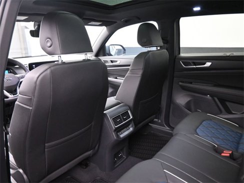 New 2025 Volkswagen Atlas Cross Sport SEL Premium R-Line image 12