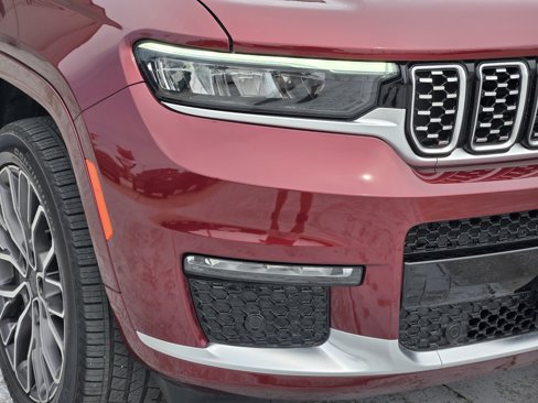 Used 2022 Jeep Grand Cherokee L Summit image 10