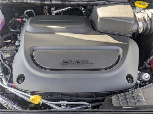 New 2025 Chrysler Pacifica Select image 16