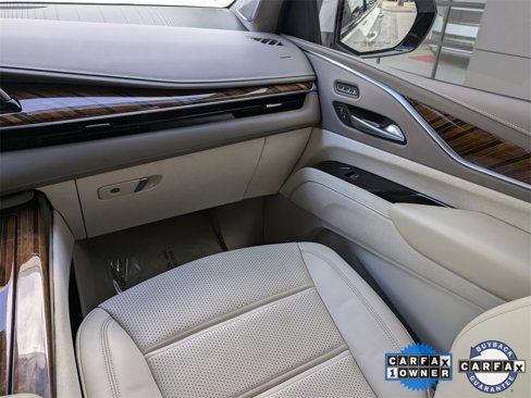 Used 2023 Cadillac Escalade Sport Platinum image 17