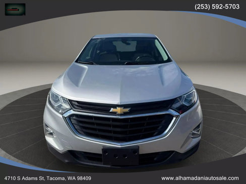 Used 2018 Chevrolet Equinox LS image 3
