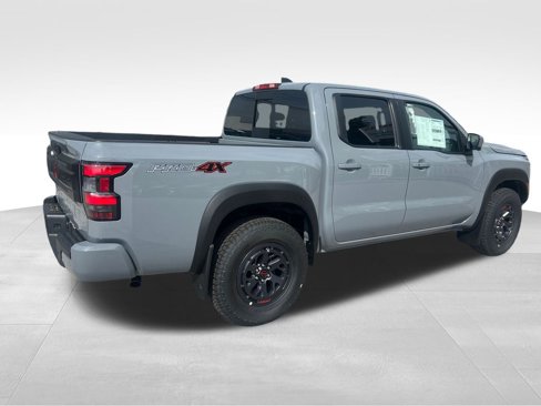 New 2025 Nissan Frontier PRO-4X w/ Pro Convenience Package image 6