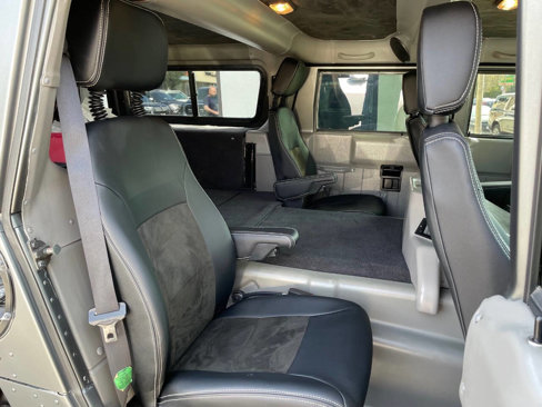 Used 2003 HUMMER H1 4-Door Wagon image 25