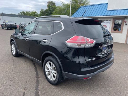Used 2014 Nissan Rogue SV w/ SV Premium Package image 2