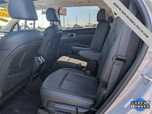 Used 2023 Kia Sorento SX image 14