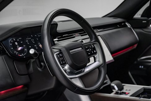 Used 2024 Land Rover Range Rover SE image 37