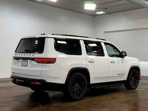 Used 2024 Jeep Wagoneer Series II w/ Convenience Group I image 4