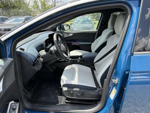 New 2025 Volkswagen ID.4 Pro S Plus image 9