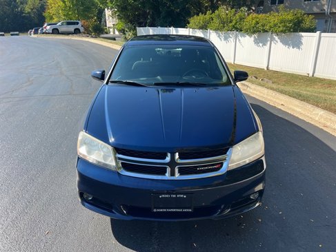 Used 2013 Dodge Avenger SXT w/ Cold Weather Group image 11