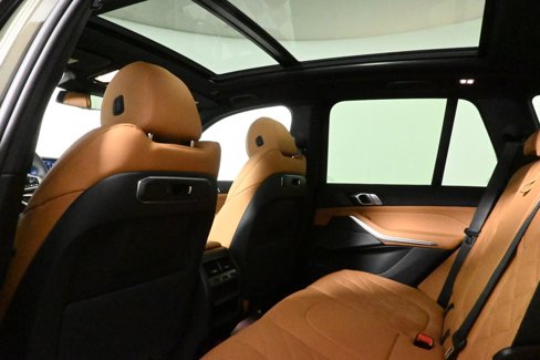New 2026 BMW X5 xDrive50e w/ M Sport Package image 34