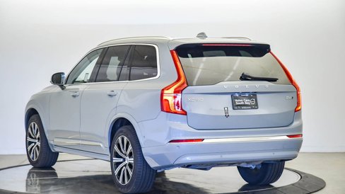 Certified 2025 Volvo XC90 B6 Plus image 2