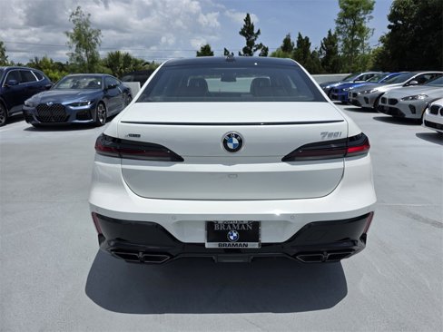 New 2025 BMW 760i xDrive image 5