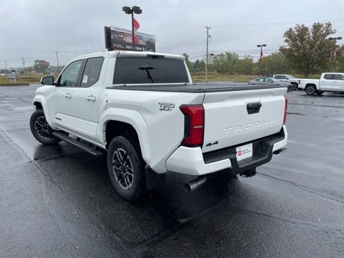 New 2025 Toyota Tacoma TRD Sport image 3