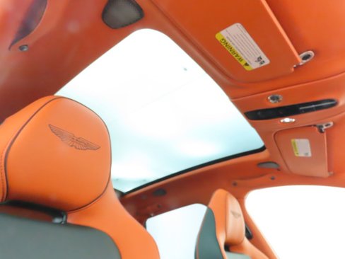 Used 2025 Aston Martin DBX 707 image 19