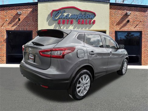 Used 2021 Nissan Rogue Sport S image 3
