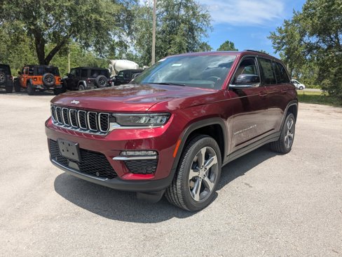 New 2025 Jeep Grand Cherokee Limited image 7