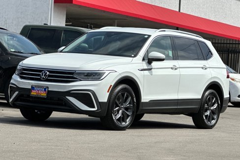 Used 2022 Volkswagen Tiguan SE image 8