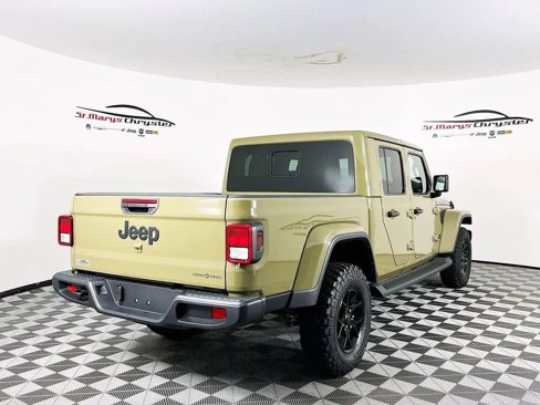 New 2025 Jeep Gladiator Sport image 8