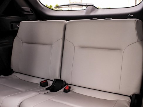 New 2025 Mitsubishi Outlander AWD image 38