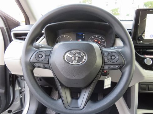 New 2025 Toyota Corolla Cross L image 32