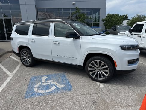 New 2025 Jeep Grand Wagoneer 4WD image 34