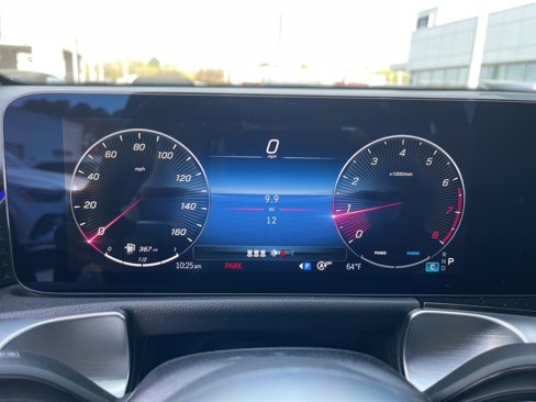 New 2025 Mercedes-Benz GLB 250 4MATIC image 7