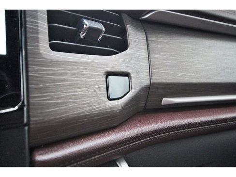 Used 2024 Ford Expedition Limited image 27